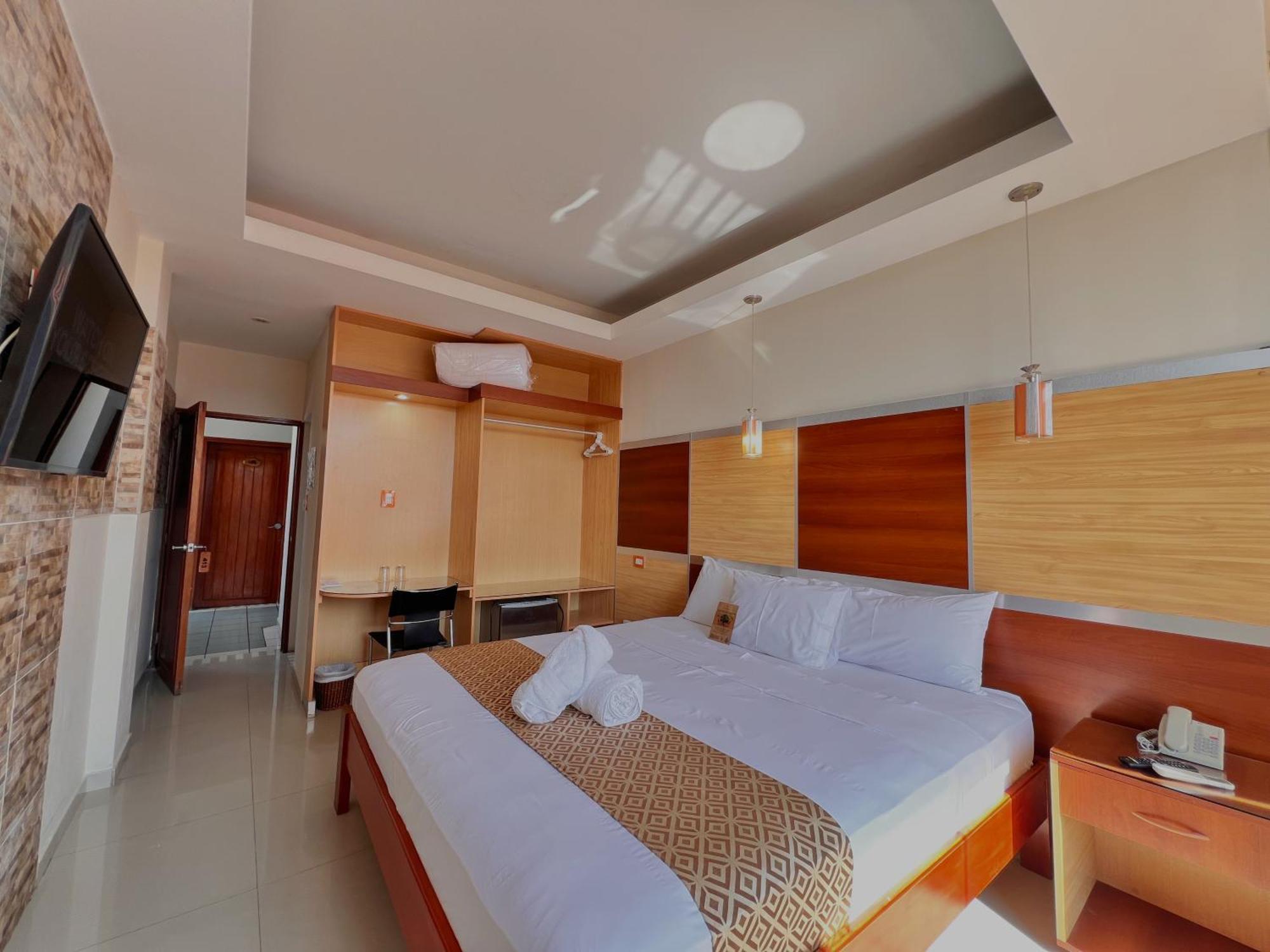 Hotel Nilas 타라포토 외부 사진